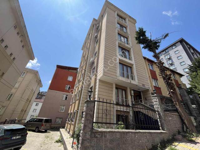 Ümraniye, İstanbul içerisinde satılık mülk