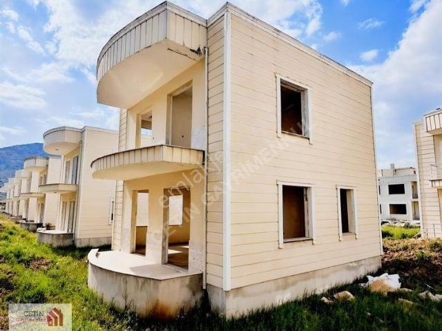 Bademağacı, Döşemealtı içerisinde satılık Villa