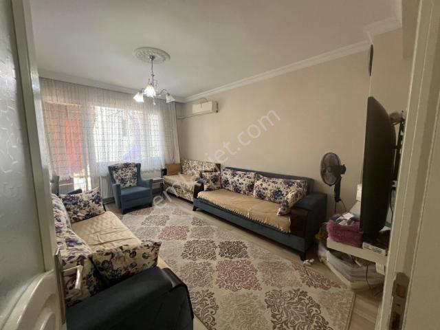 Konak, İzmir içerisinde satılık mülk