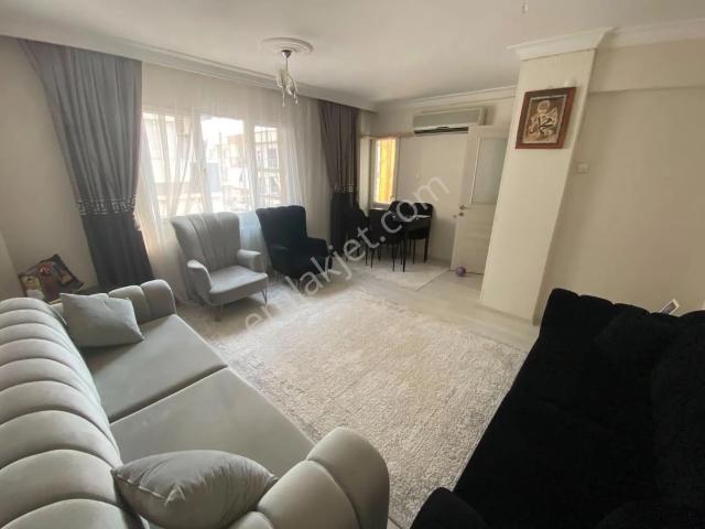Buca, İzmir içerisinde satılık mülk