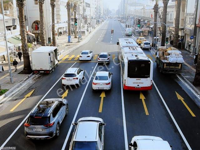 Konak, İzmir içerisinde kiralık Dükkan