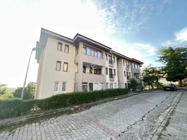 Esentepe Mahallesi, Düzce Merkez içerisinde satılık mülk