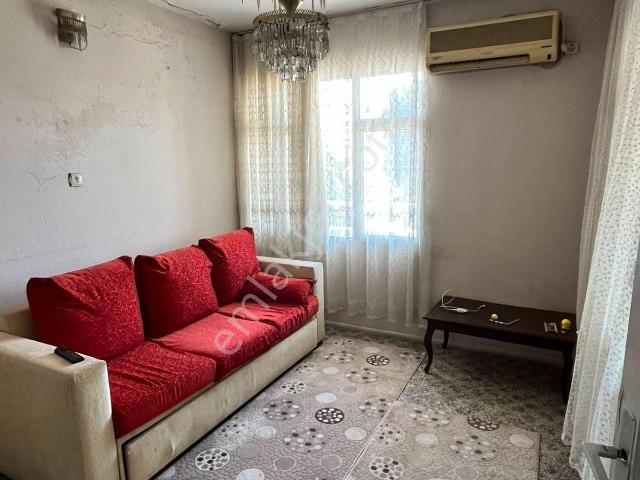 Konak, İzmir içerisinde satılık mülk
