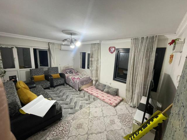 Konak, İzmir içerisinde satılık mülk