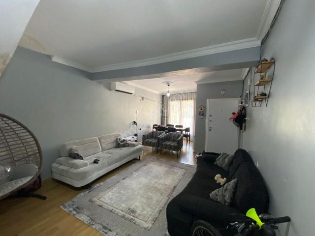 Konak, İzmir içerisinde satılık Villa