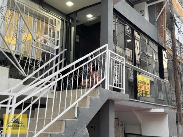 Buca, İzmir içerisinde satılık mülk