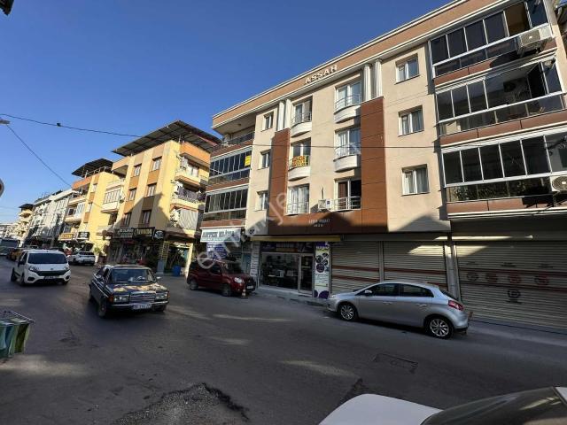 Çamlıkule Mahallesi, Buca içerisinde satılık mülk