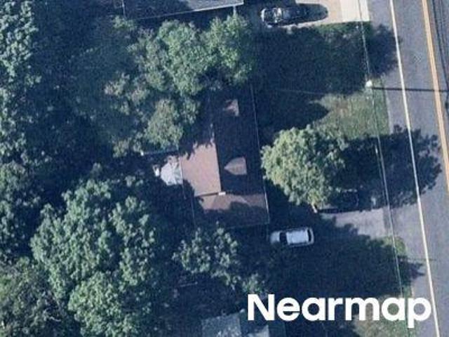 House for sale in Ronkonkoma