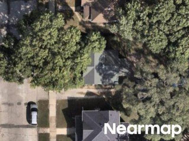 House for sale in Waterloo, Iowa