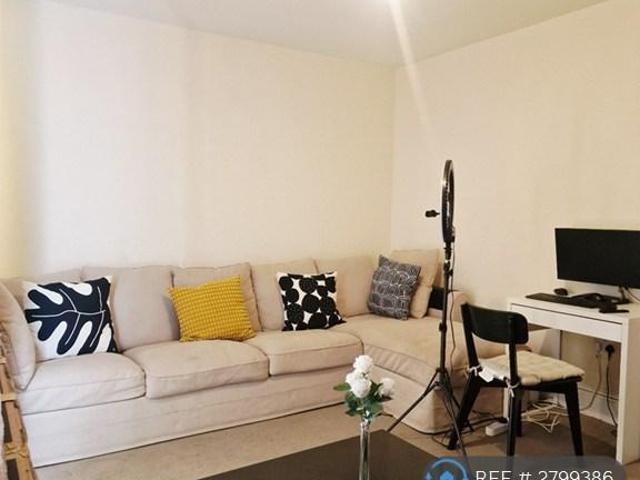 House for rent in Monks Orchard, Kent