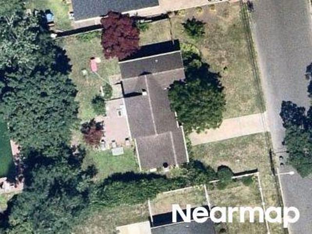 House for sale in Bohemia, New York
