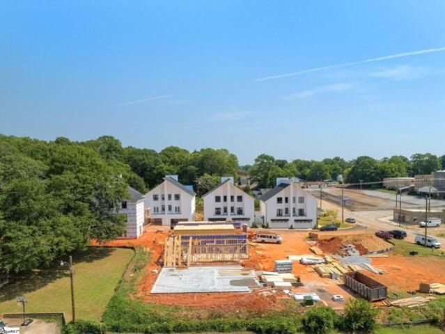 Condo for sale in Greenville