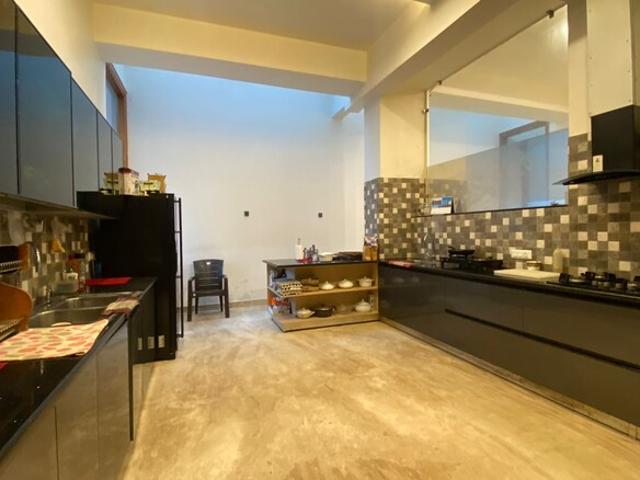 House for rent in Deri