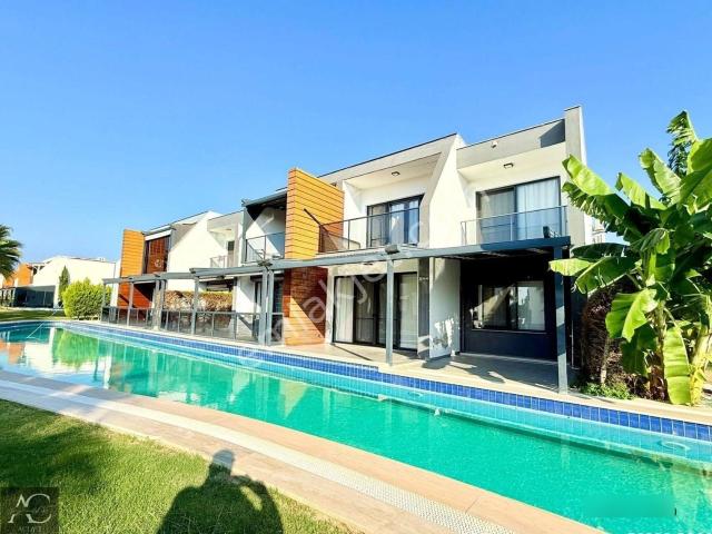 Kuşadasi, Aydin içerisinde satılık Residence