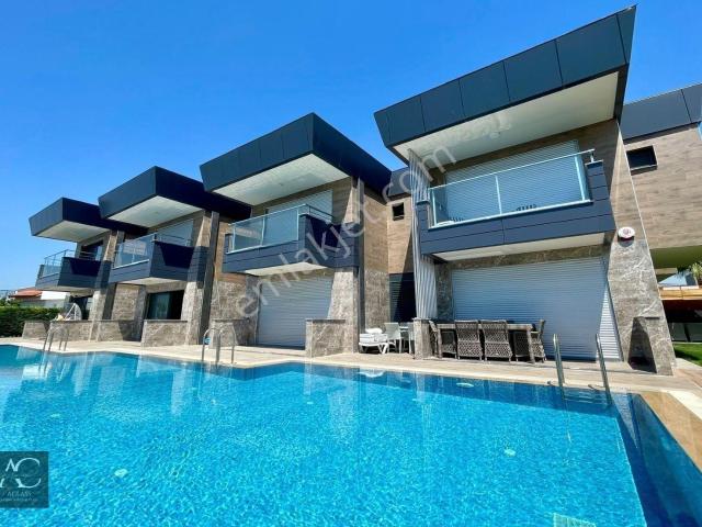 Kuşadasi, Aydin içerisinde satılık Villa