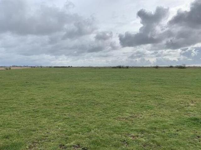 House for sale in Stokesby, Norfolk