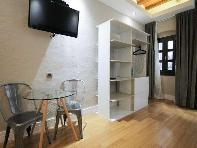 Estudio en alquiler en Ciutat Vella, Barcelonès