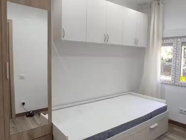 Casa en alquiler en Nou Barris, Barcelonès