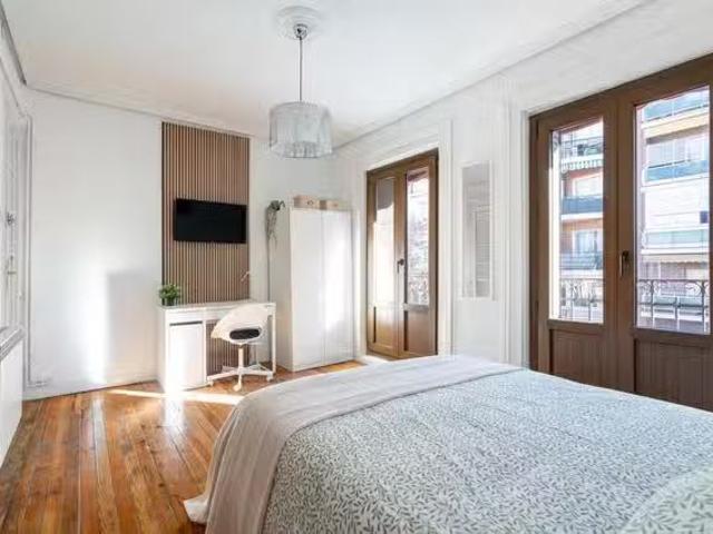 Casa en alquiler en Ciudad Lineal, Madrid