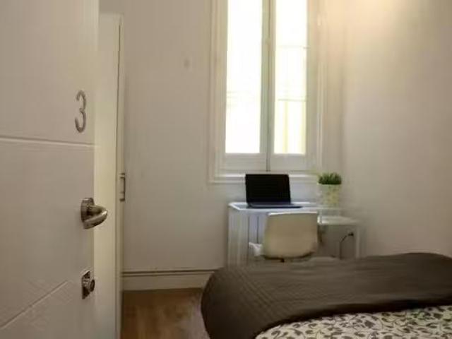 Casa en alquiler en Jerónimos, Madrid