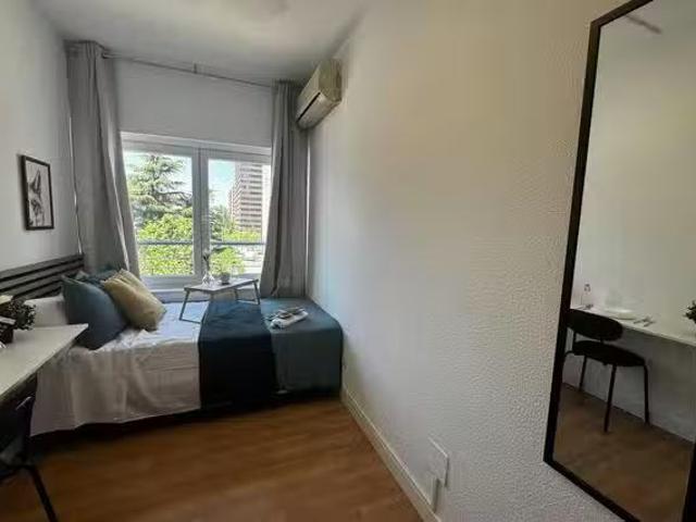 Casa en alquiler en Hispanoamérica, Madrid