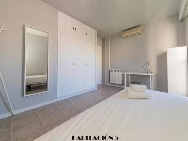 Casa en alquiler en Usera, Madrid
