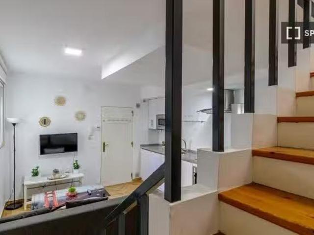 Apartamento en alquiler en Este, Málaga