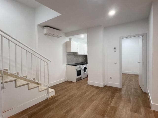 Piso en venta en Loeches, Madrid