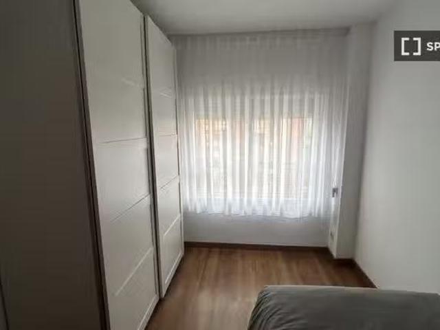 Casa en alquiler en La Mina - districte 6, Barcelonès