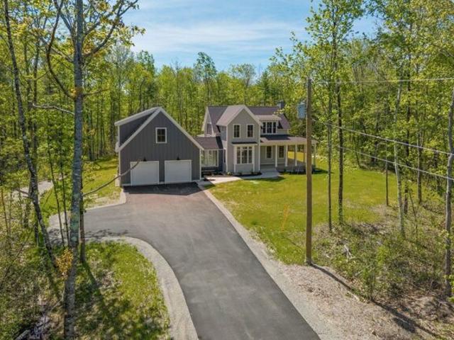 House for sale in Maine