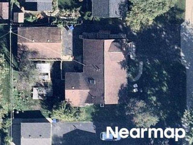 House for sale in Mchenry, Illinois