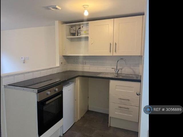 Apartment for rent in Smug Oak, St Albans