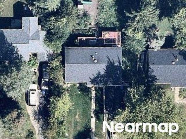 House for sale in Mchenry, Illinois