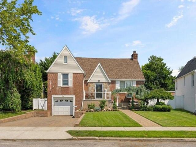 House for sale in East Rockaway, New York