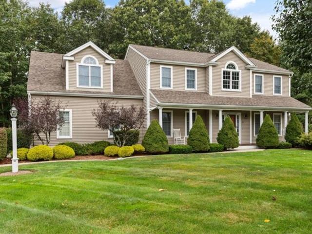 House for sale in Lone Oak Farms Condominiums, Easton