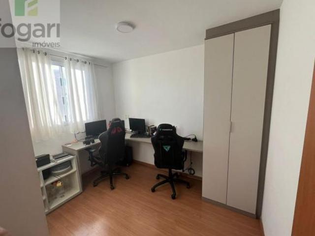 Apartamento venda em Região Geográfica Imediata de Londrina, Londrina