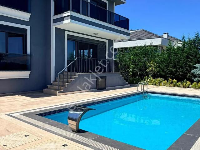 Şile, İstanbul içerisinde kiralık Villa