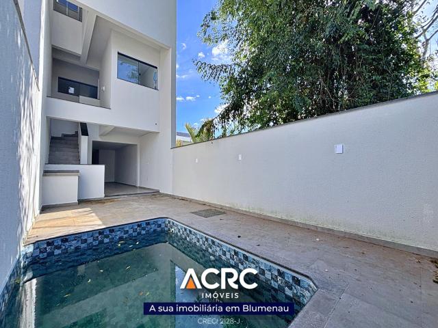 Casa aluguel em Região Geográfica Imediata de Blumenau, Blumenau