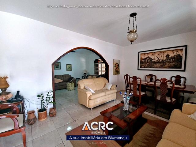 Casa aluguel em Região Geográfica Imediata de Blumenau, Blumenau