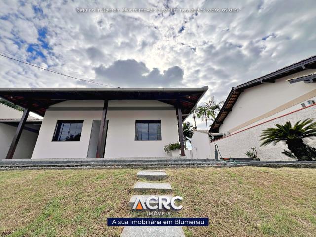 Casa aluguel em Região Geográfica Imediata de Blumenau, Blumenau