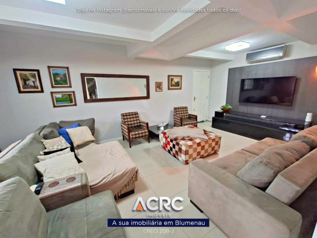 Casa aluguel em Região Geográfica Imediata de Blumenau, Blumenau
