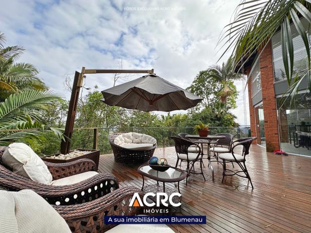 Casa aluguel em Região Geográfica Imediata de Blumenau, Blumenau