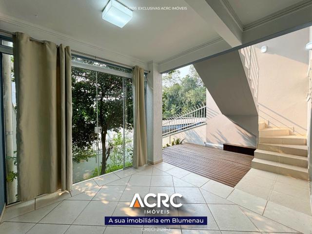 Casa aluguel em Região Geográfica Imediata de Blumenau, Blumenau
