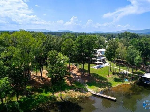 Land for sale in Scottsboro