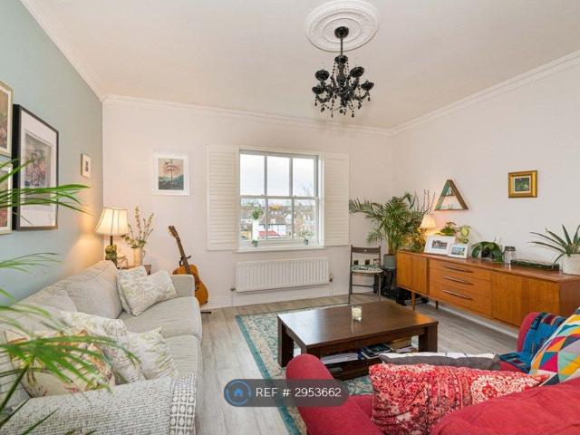 Apartment for rent in Brixton, Greater London