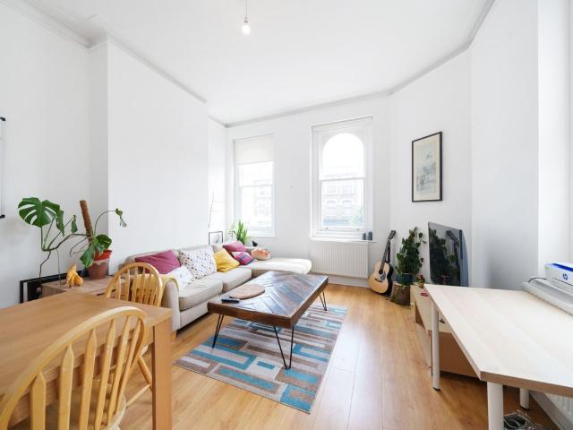Apartment for rent in Brixton, Greater London