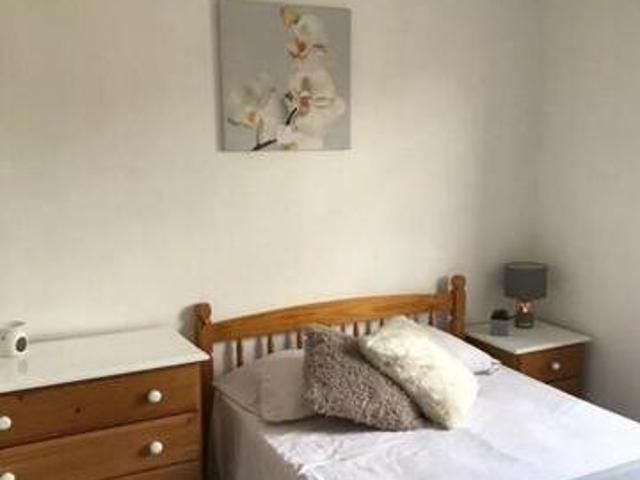 House for rent in Kingston Upon Thames, Greater London
