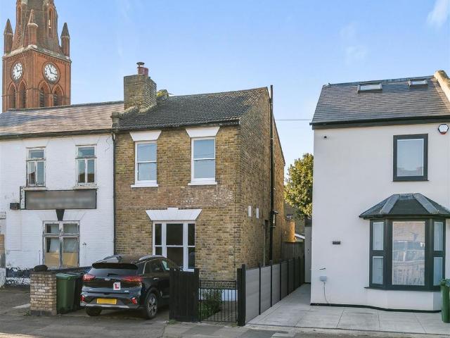 House for rent in Norbiton, Greater London