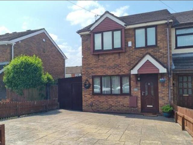 House for sale in Lyons, Greater London