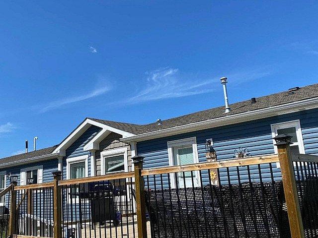 House for sale in Alberta